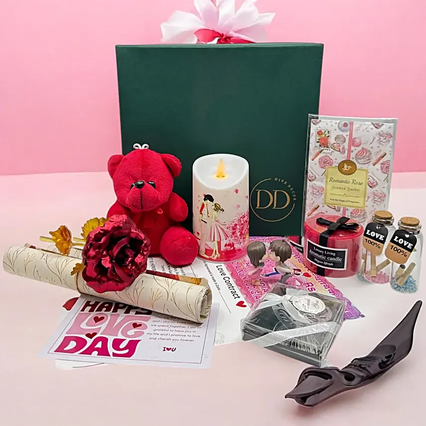 forever-yours-valentine-gift-hamper_3
